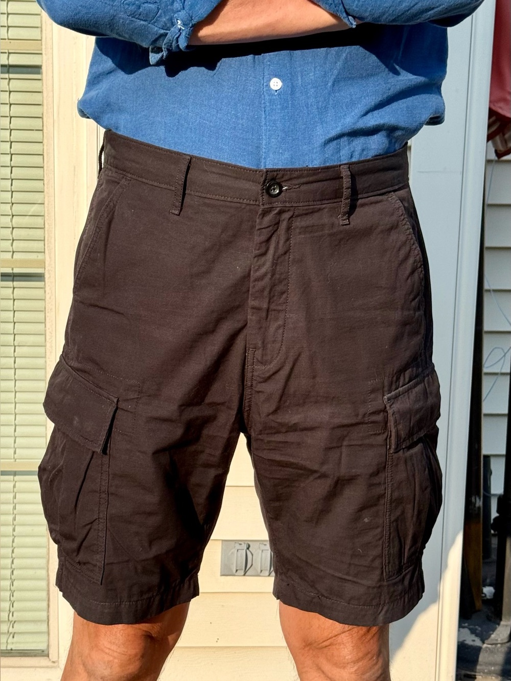 Levi’s Men's Black Cargo Shorts - Classic Utility Style